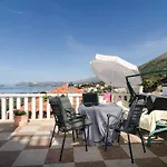 Bell Memories- Two Bedroom With Shared Terrace And Sea View A5 Apartmán Cavtat