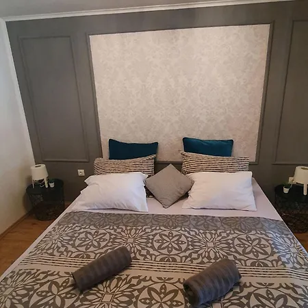 Bell Memories- Two Bedroom With Shared Terrace And Sea View A5